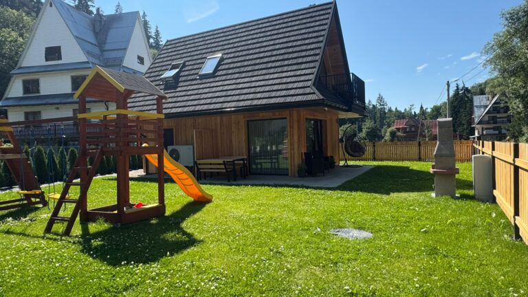 Galeria Zdjęć młyńska chata taras gril plac zabaw